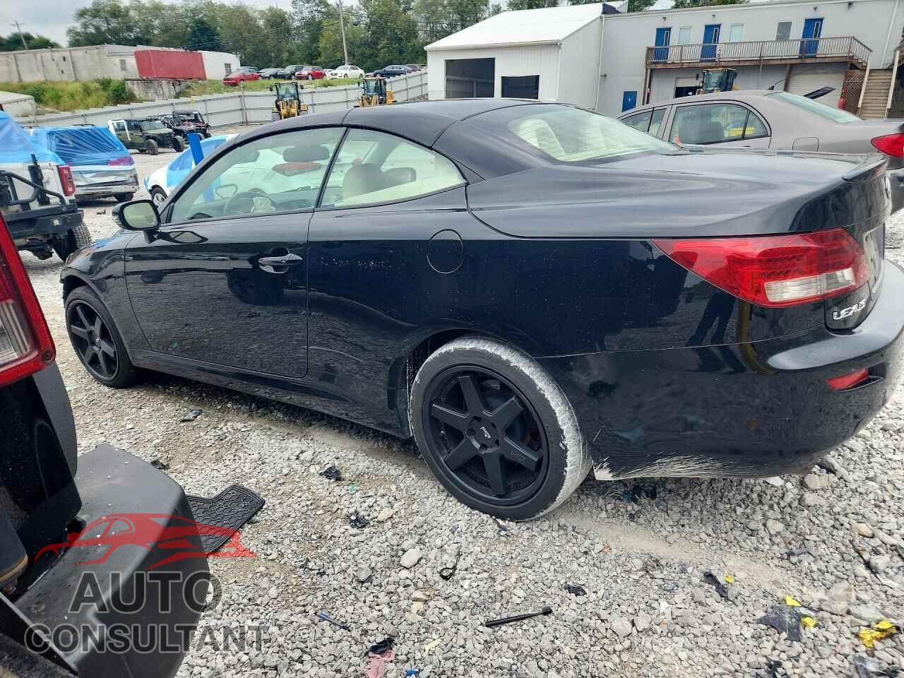 LEXUS IS 2010 - JTHFE2C27A2503114