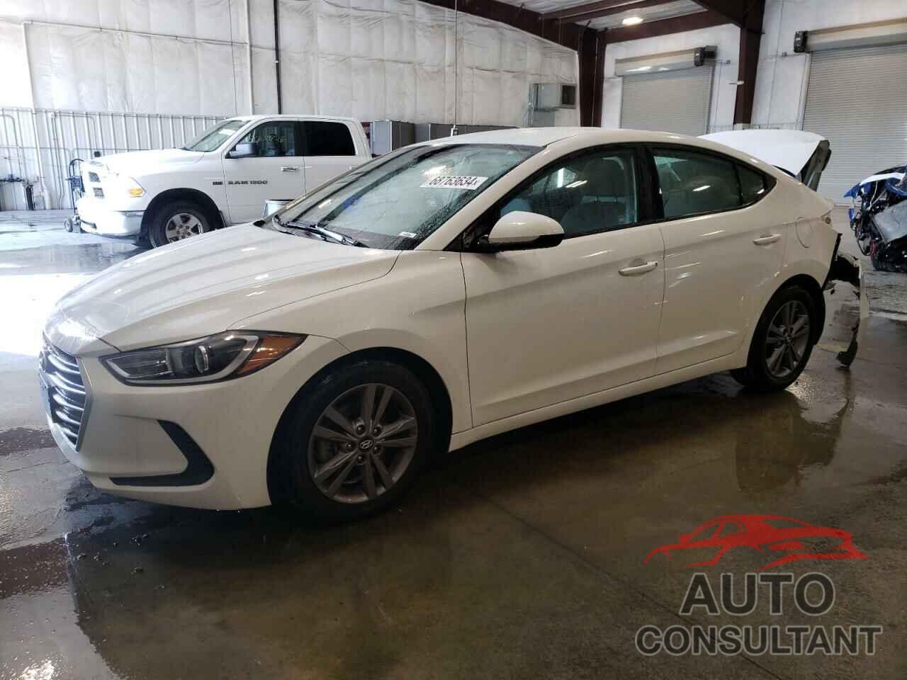 HYUNDAI ELANTRA 2017 - 5NPD84LF5HH096353