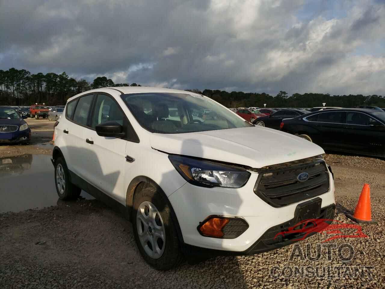 FORD ESCAPE 2019 - 1FMCU0F73KUB38628