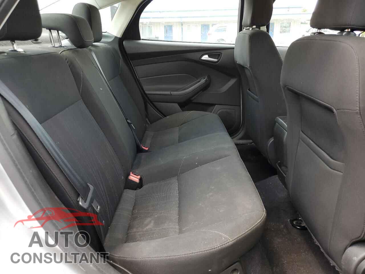 FORD FOCUS 2016 - 1FADP3F28GL320799