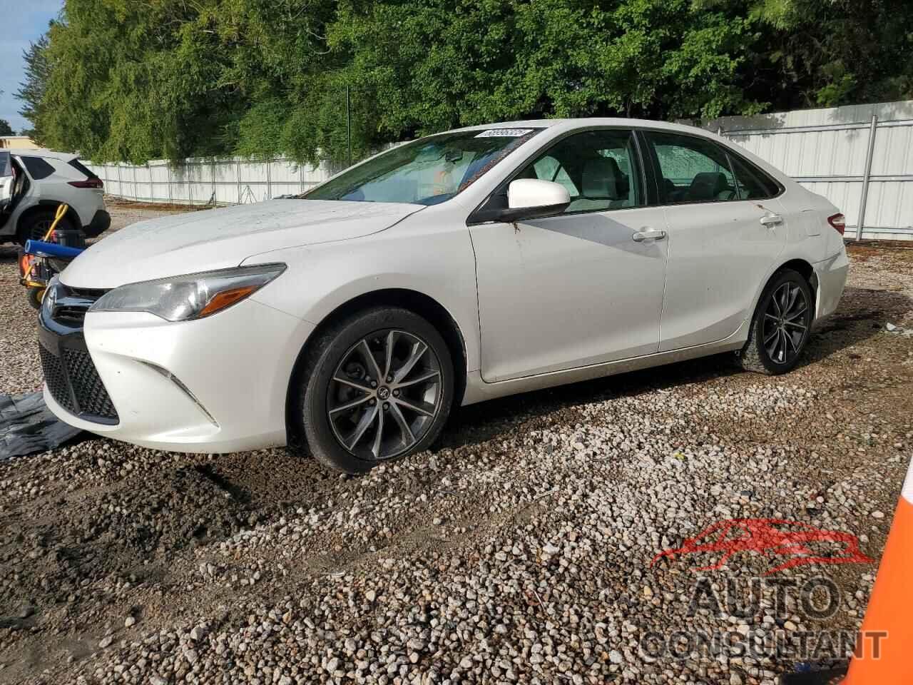 TOYOTA CAMRY 2017 - 4T1BF1FK7HU268338