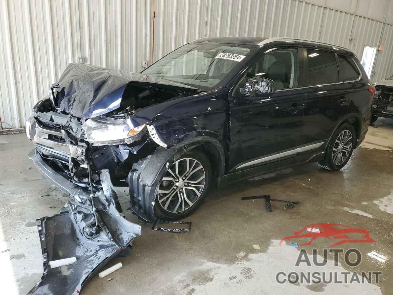 MITSUBISHI OUTLANDER 2018 - JA4AZ3A34JJ004448