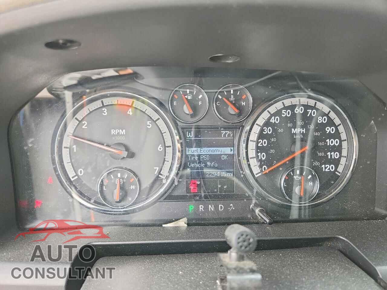 DODGE RAM 1500 2012 - 1C6RD7GP2CS263162