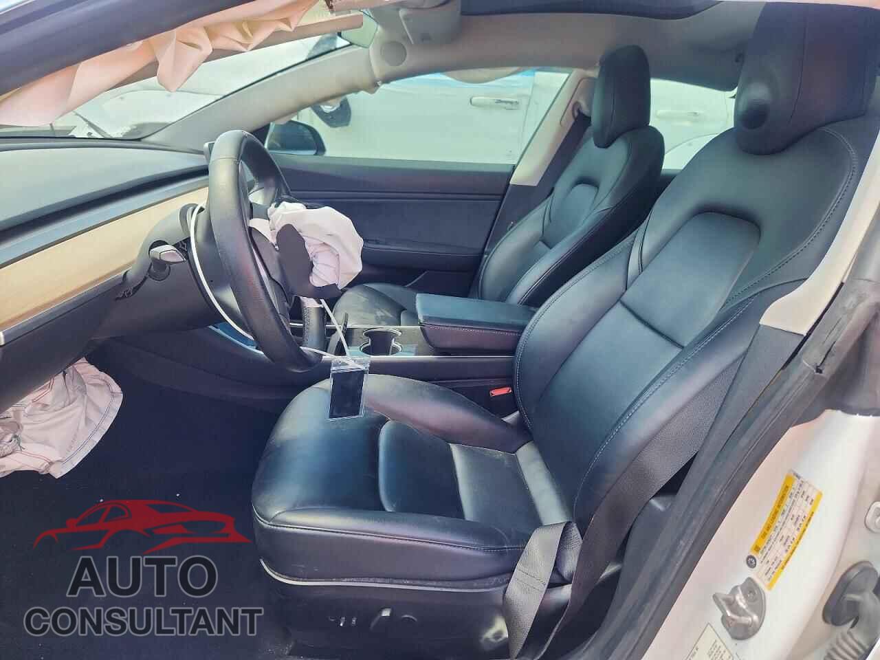 TESLA MODEL 3 2020 - 5YJ3E1EBXLF619662