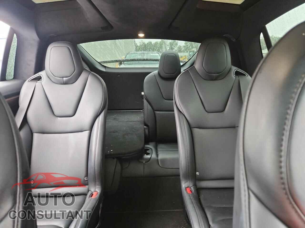 TESLA MODEL X 2021 - 5YJXCBE26MF310303
