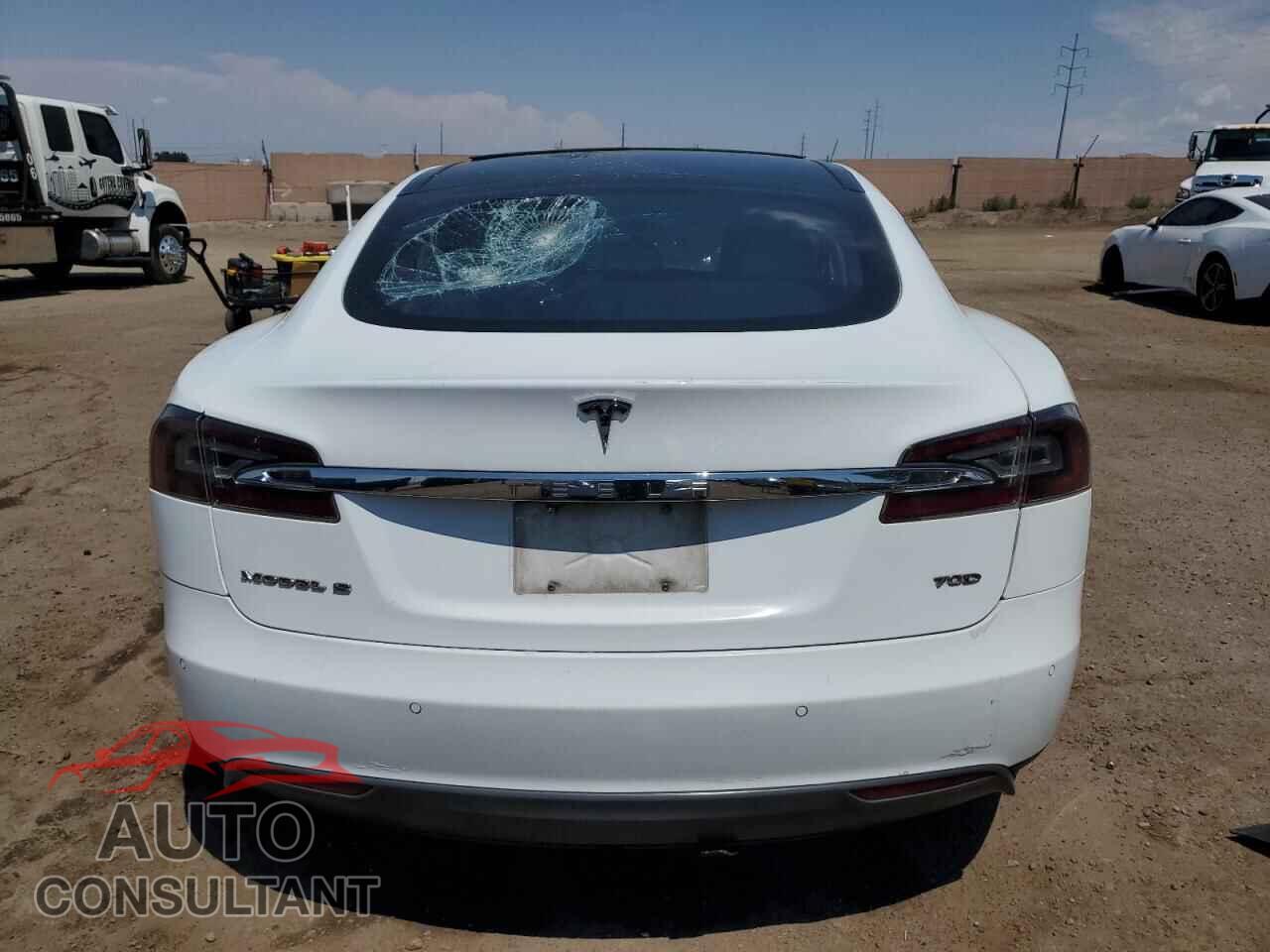 TESLA MODEL S 2016 - 5YJSA1E28GF120436