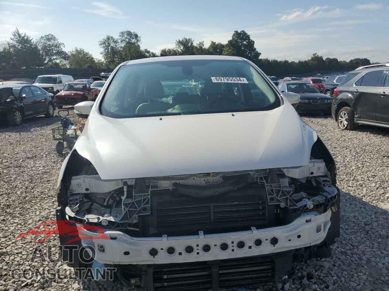 FORD CMAX 2017 - 1FADP5DU9HL113579