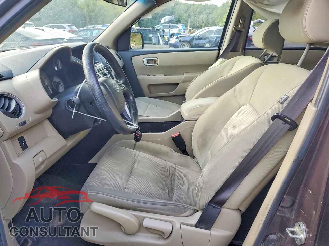 HONDA PILOT 2012 - 5FNYF4H25CB005151