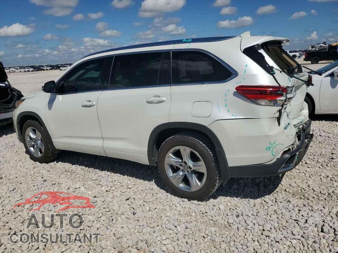 TOYOTA HIGHLANDER 2018 - 5TDDZRFH2JS484924
