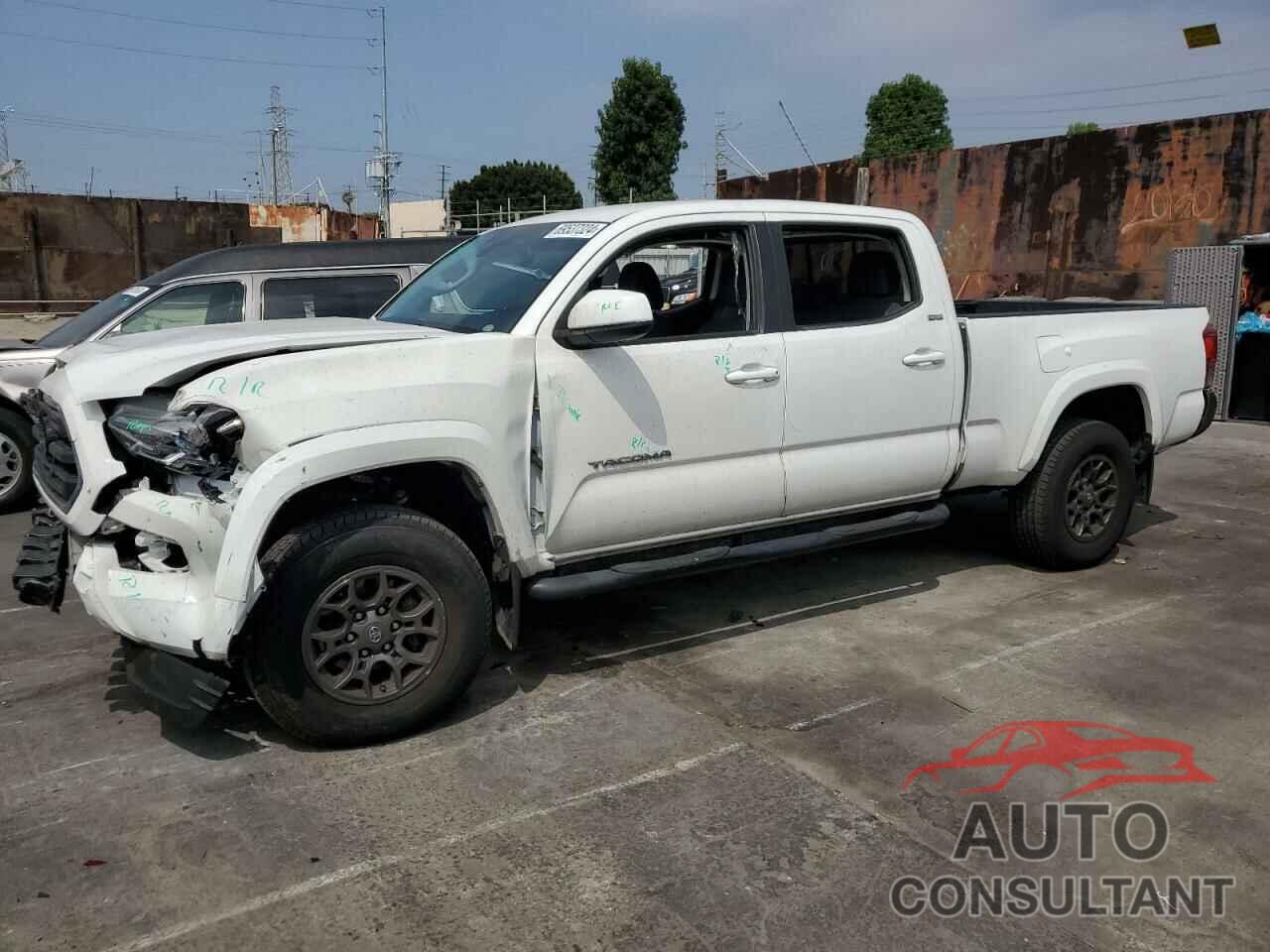 TOYOTA TACOMA 2018 - 3TMBZ5DN8JM017208