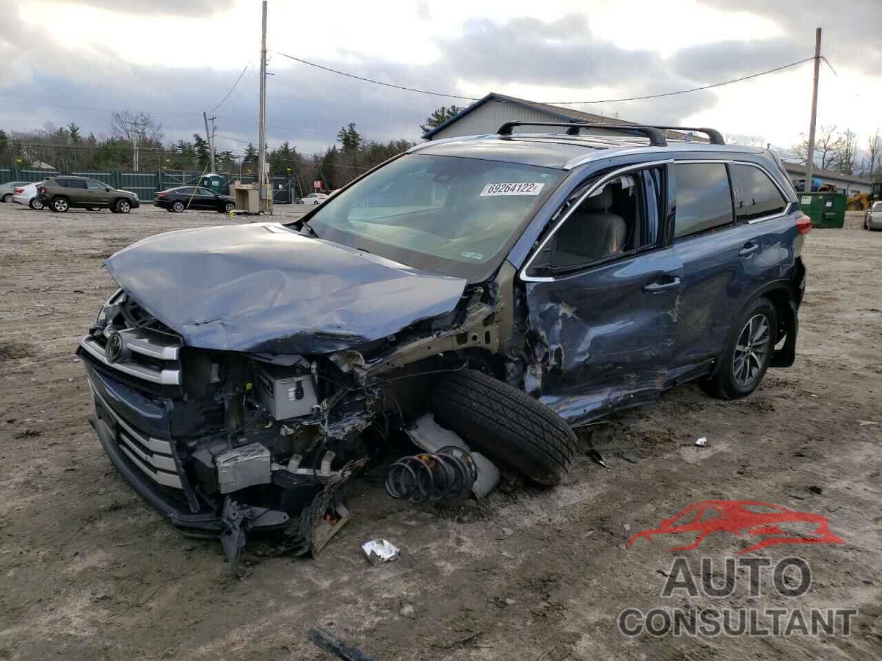 TOYOTA HIGHLANDER 2018 - 5TDJZRFH8JS913583