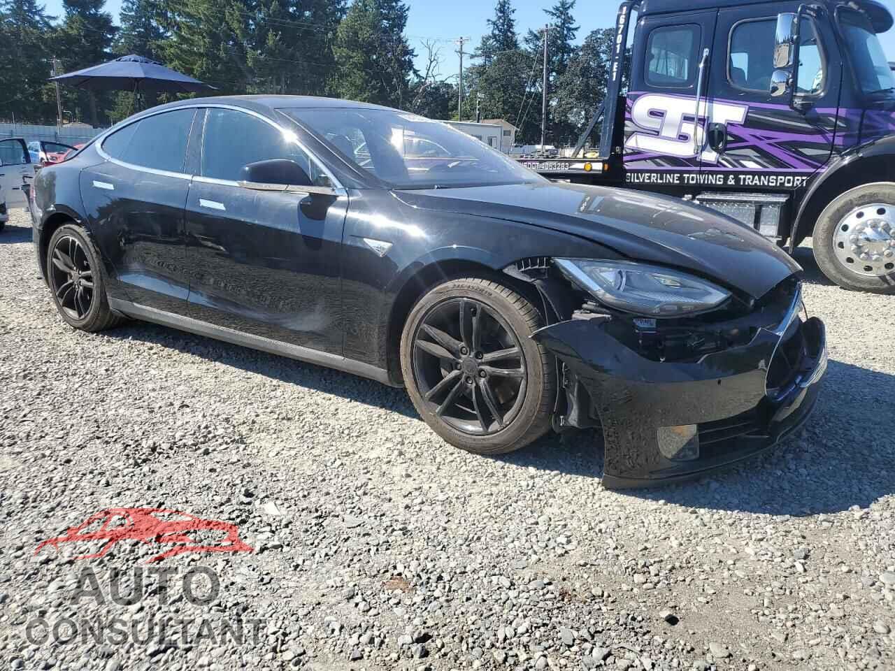 TESLA MODEL S 2015 - 5YJSA1S28FF082757