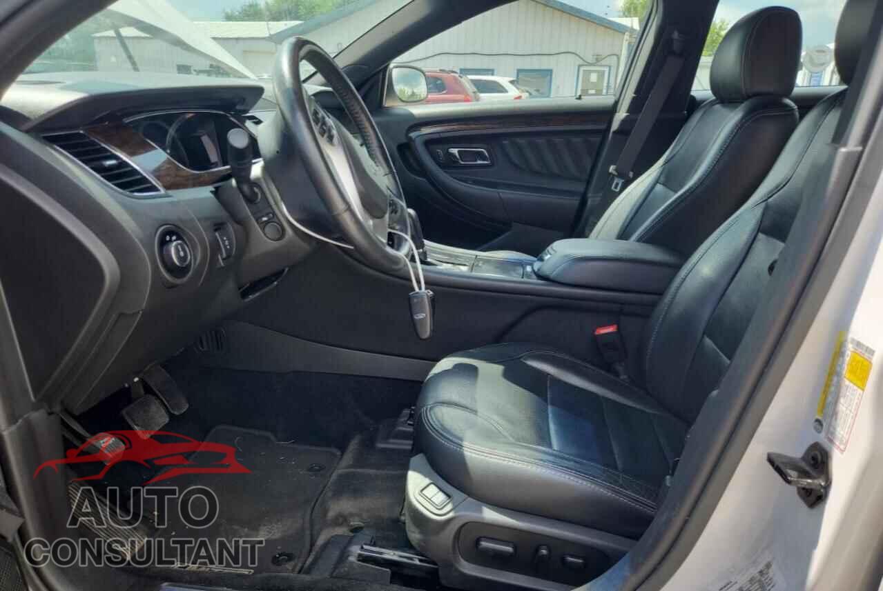 FORD TAURUS 2017 - 1FAHP2J8XHG115924