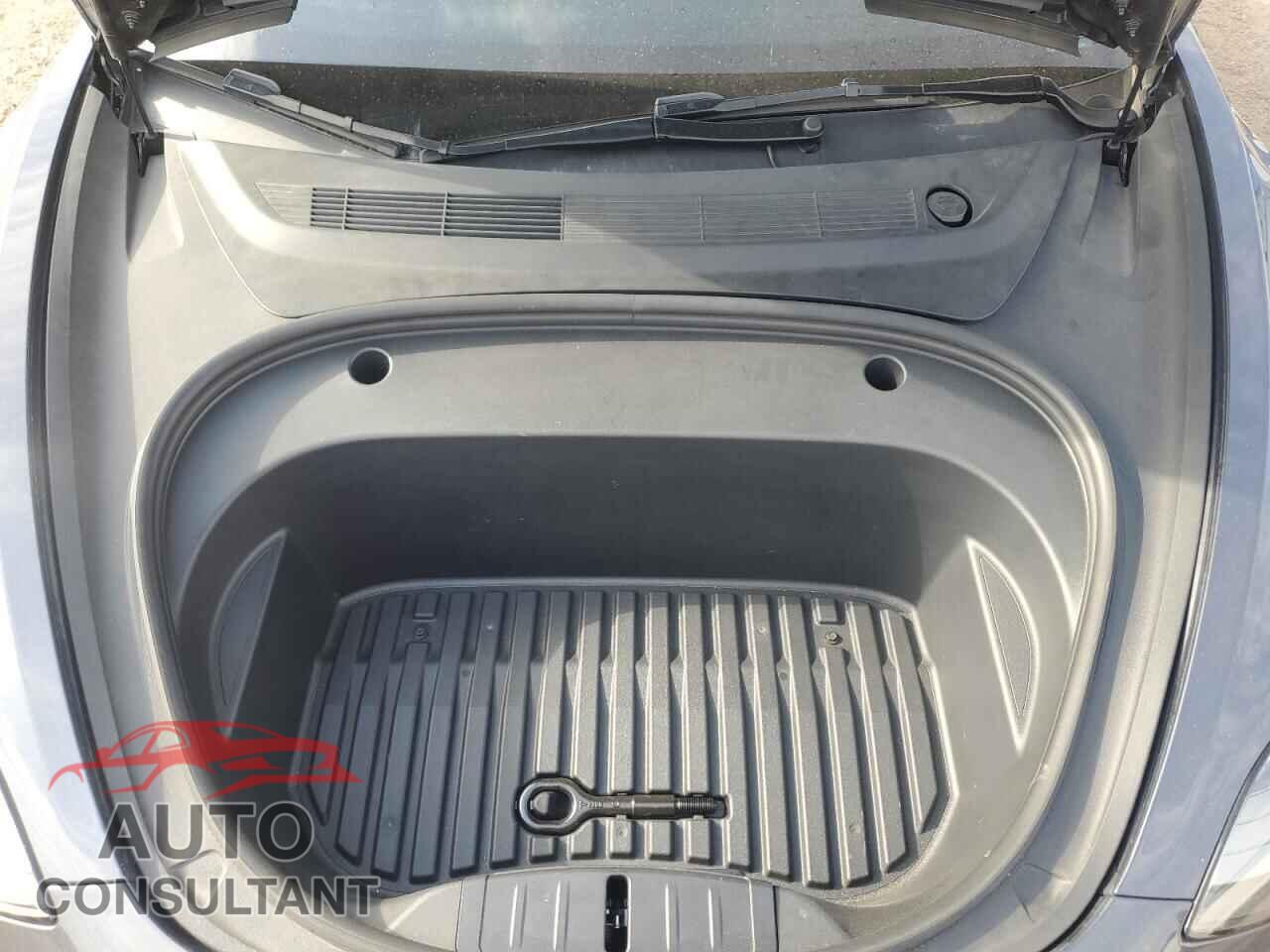TESLA MODEL 3 2023 - 5YJ3E1EB8PF634733