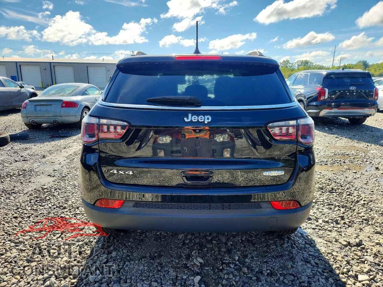 JEEP COMPASS 2017 - 3C4NJDBBXHT609118