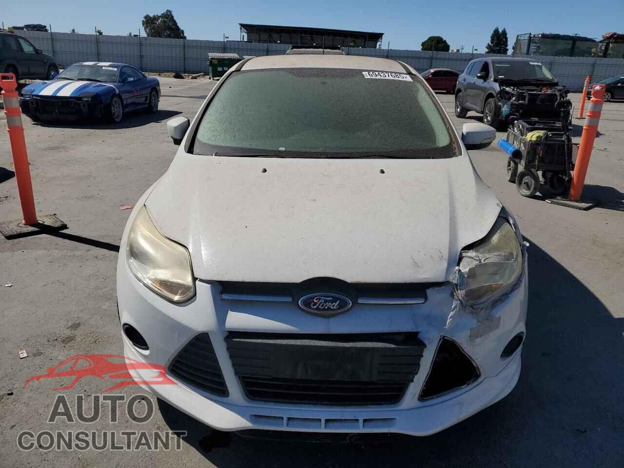 FORD FOCUS 2013 - 1FADP3K20DL264875
