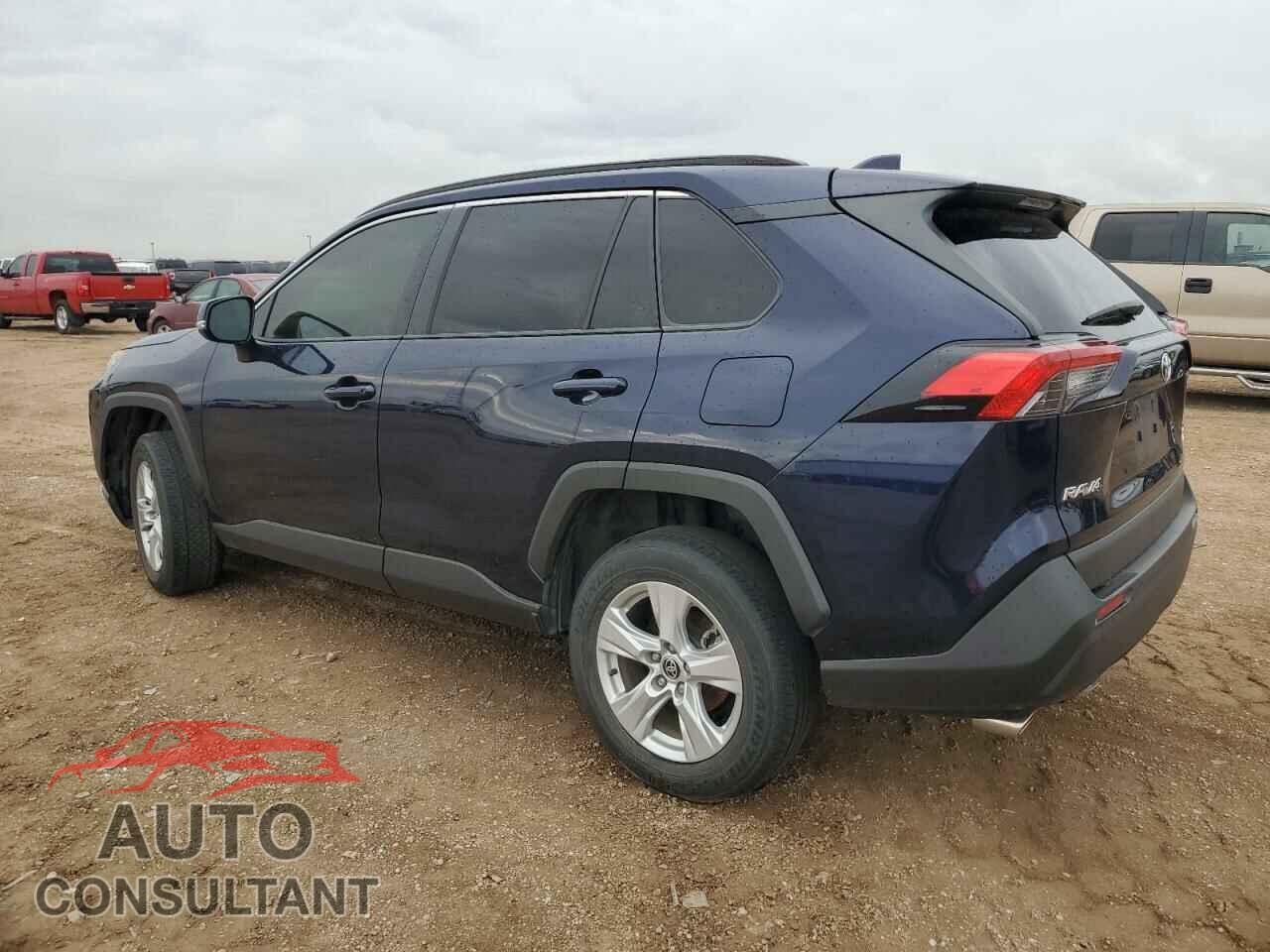 TOYOTA RAV4 2021 - JTMP1RFV0MD076965