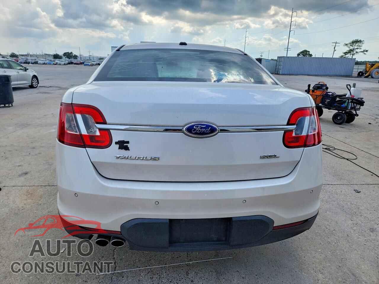 FORD TAURUS 2012 - 1FAHP2EW7CG137557