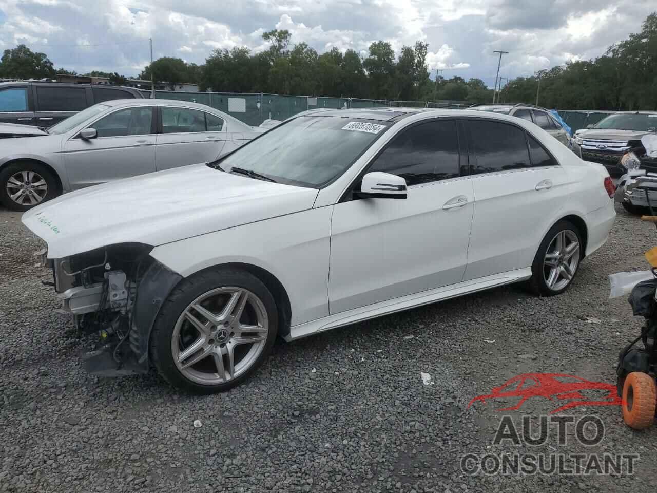 MERCEDES-BENZ E-CLASS 2014 - WDDHF5KB1EA911040