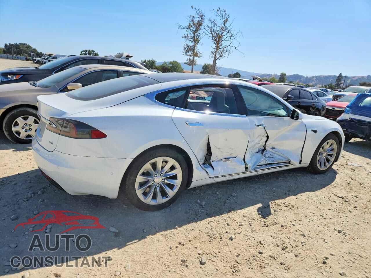TESLA MODEL S 2016 - 5YJSA1E20GF170781