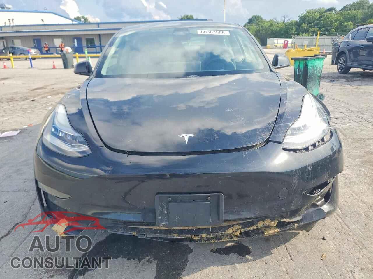 TESLA MODEL 3 2021 - 5YJ3E1EA8MF851198