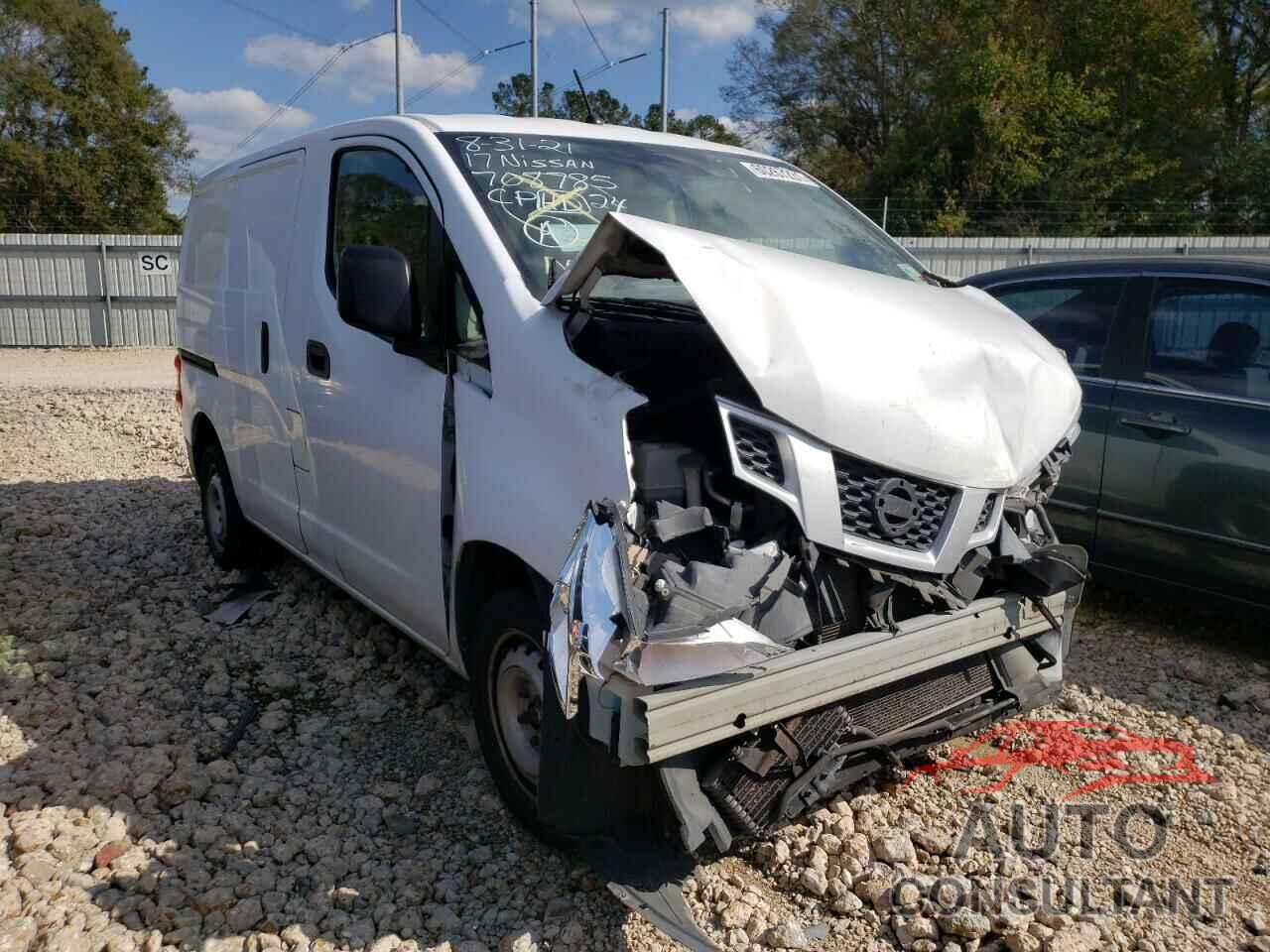 NISSAN NV 2017 - 3N6CM0KN1HK708785