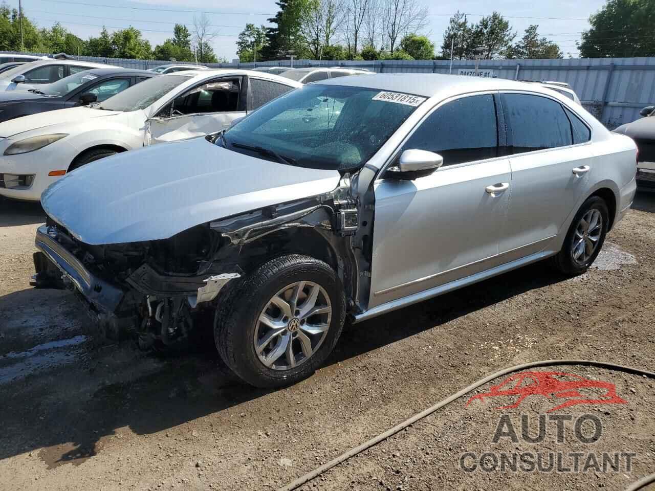 VOLKSWAGEN PASSAT 2017 - 1VWAT7A33HC083881