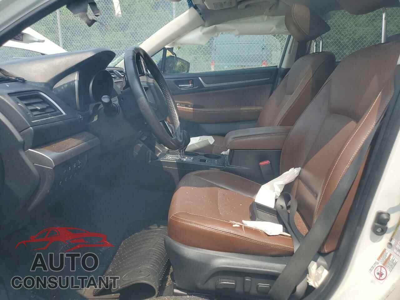 SUBARU OUTBACK 2017 - 4S4BSETC4H3311815