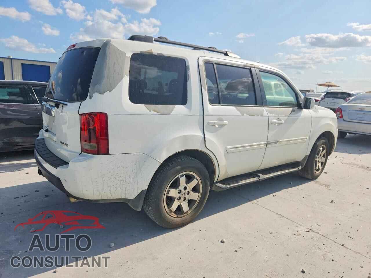HONDA PILOT 2011 - 5FNYF3H97BB029926