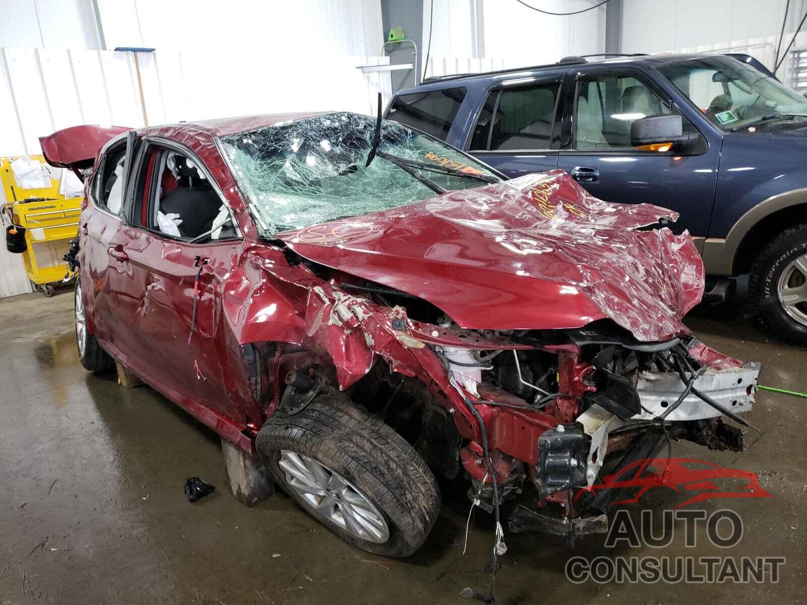 TOYOTA CAMRY 2018 - 4T1B11HK1JU542795