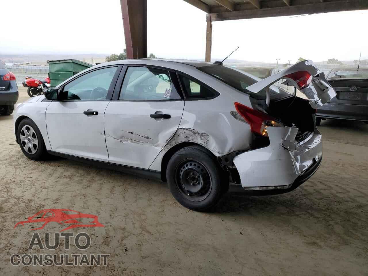FORD FOCUS 2016 - 1FADP3E28GL339323