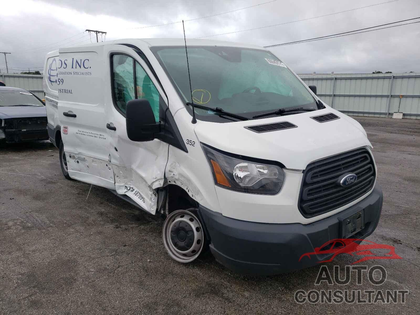 FORD TRANSIT CO 2017 - 1FTYR1ZG3HKB48352