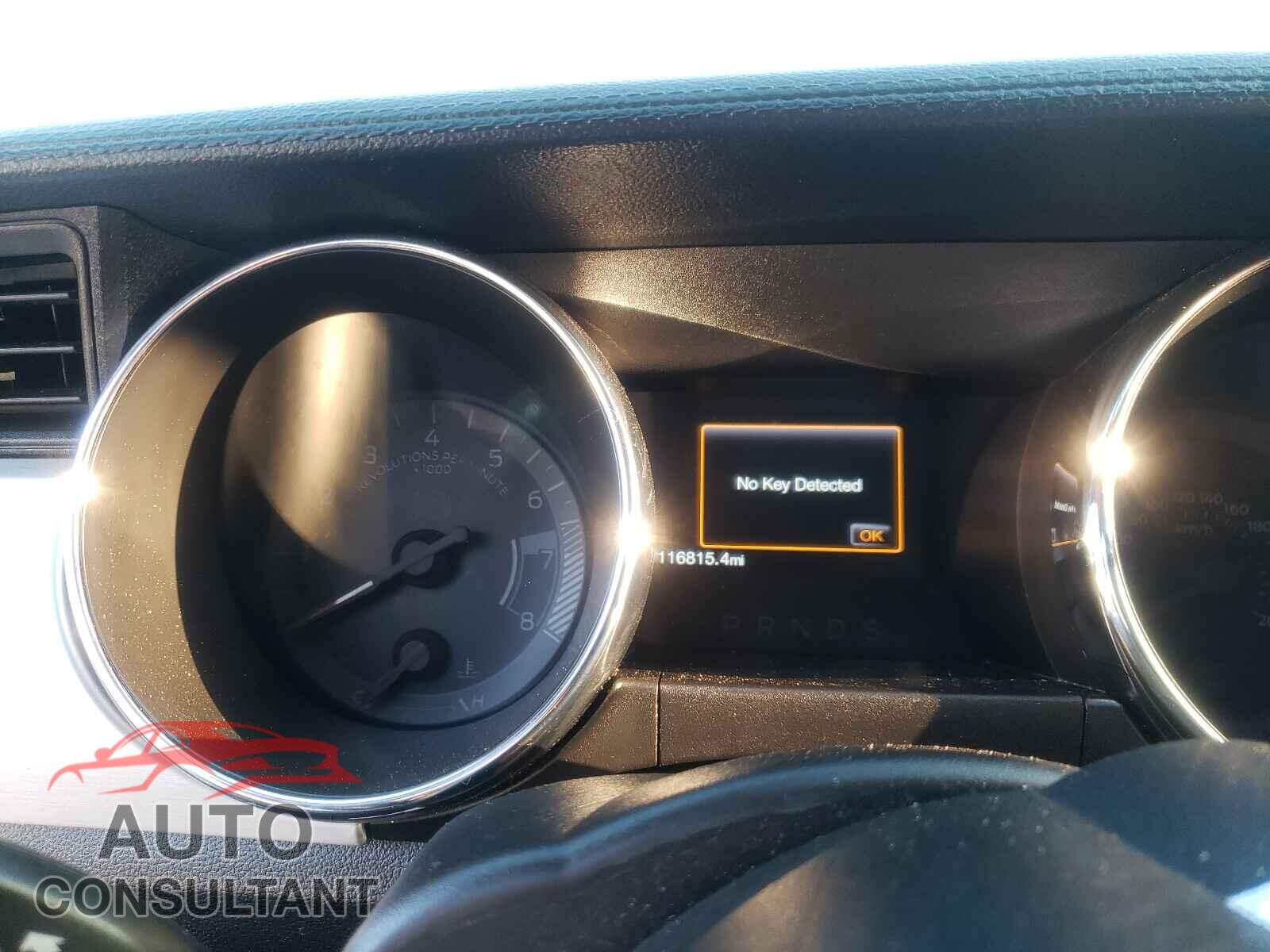FORD MUSTANG 2016 - 1FATP8UH7G5253665