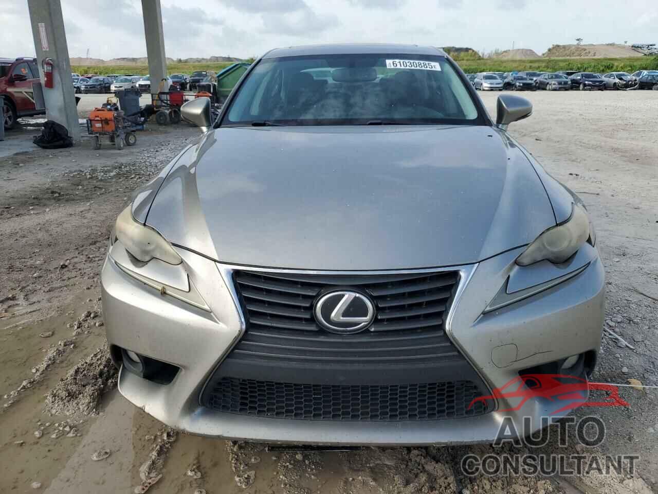 LEXUS IS 2014 - JTHBF1D29E5017249
