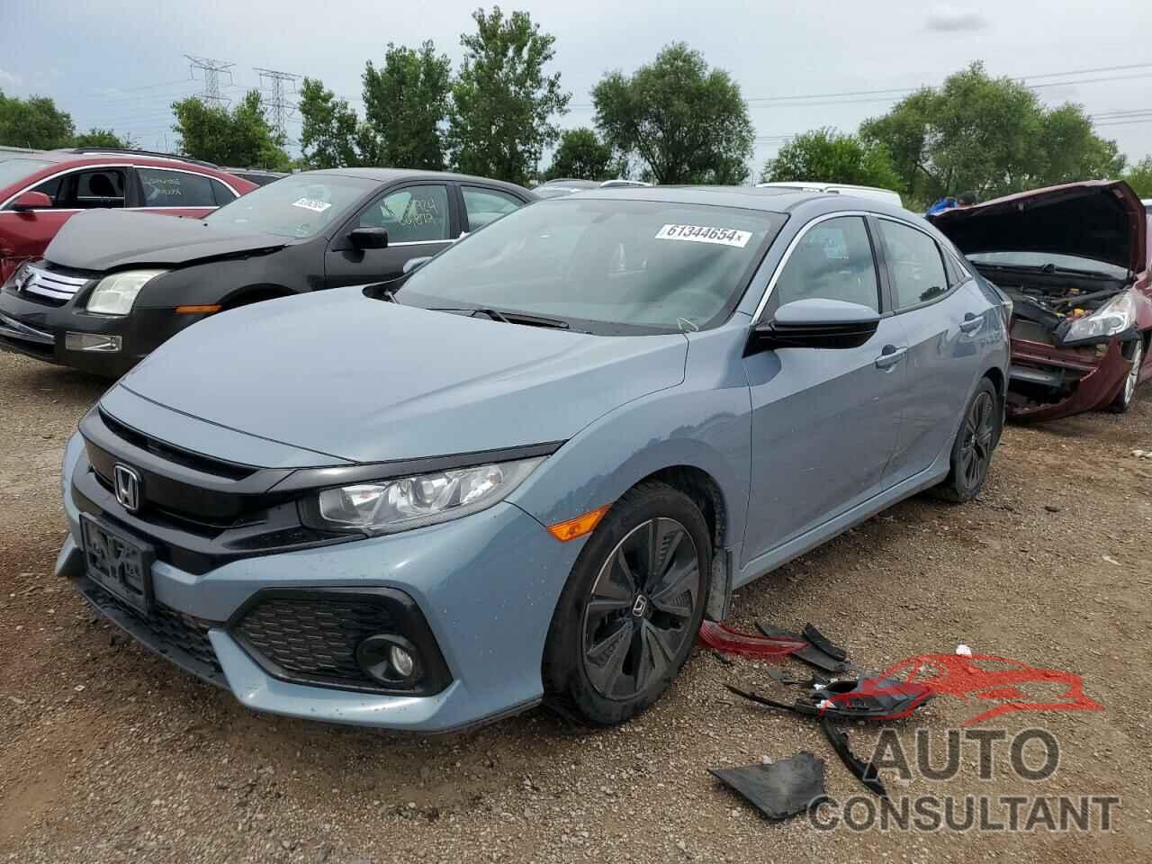 HONDA CIVIC 2018 - SHHFK7H58JU218671