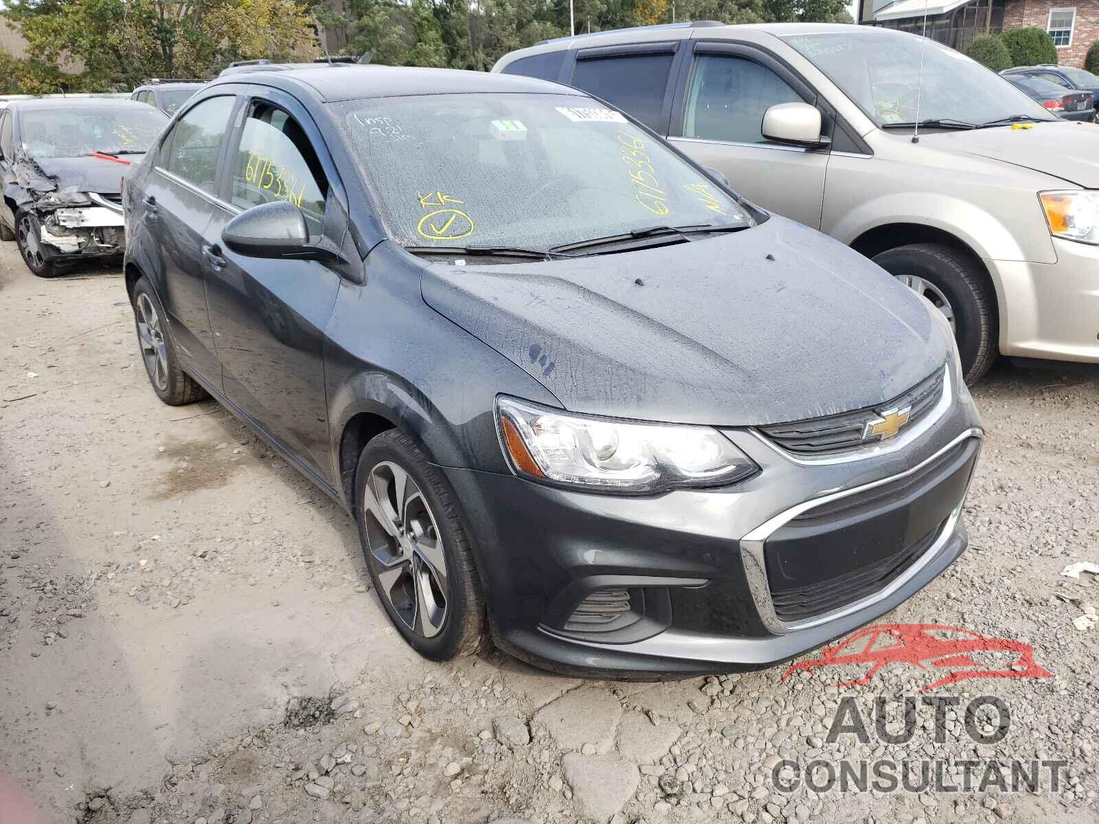 CHEVROLET SONIC 2019 - 1G1JF5SB6K4121781
