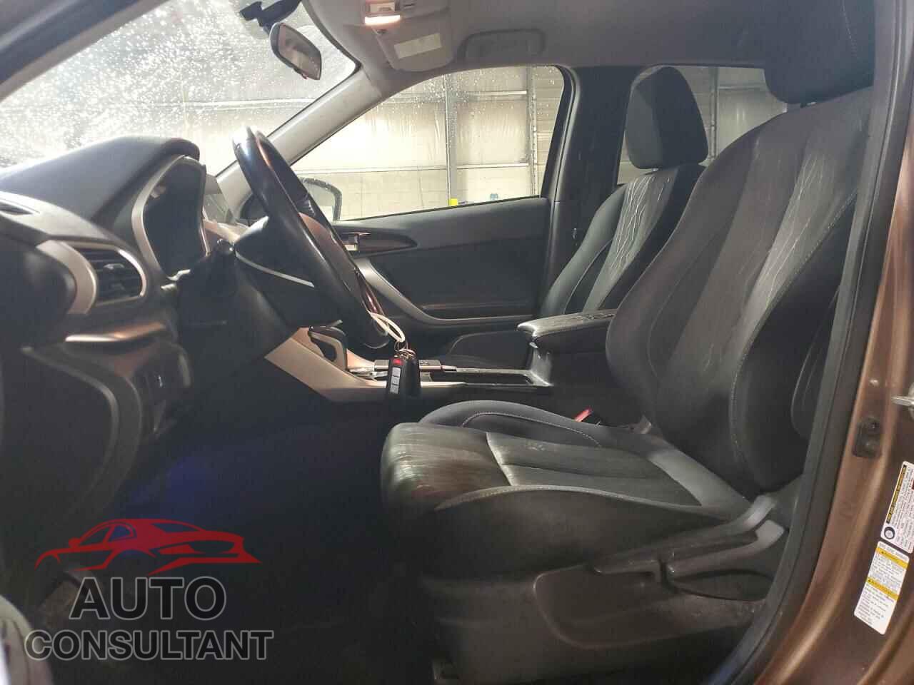 MITSUBISHI ECLIPSE 2019 - JA4AT5AA5KZ015926