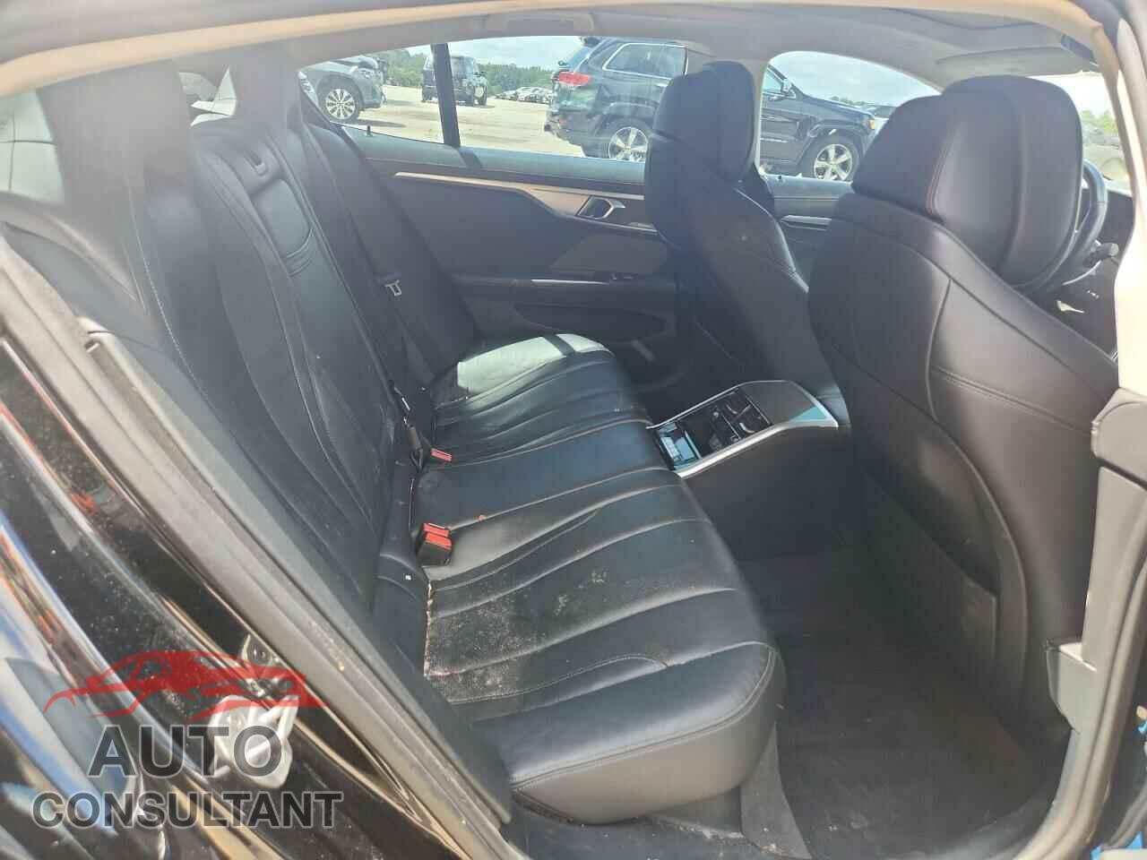BMW 8 SERIES 2020 - WBAGV2C02LCE04556