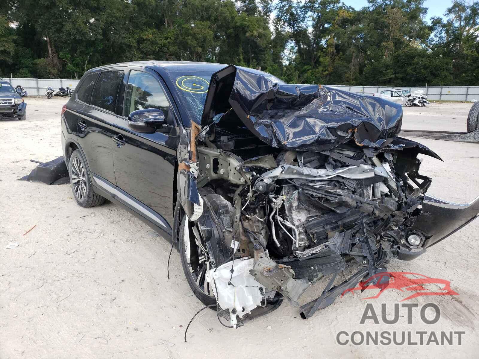MITSUBISHI OUTLANDER 2019 - JA4AD3A30KZ053003