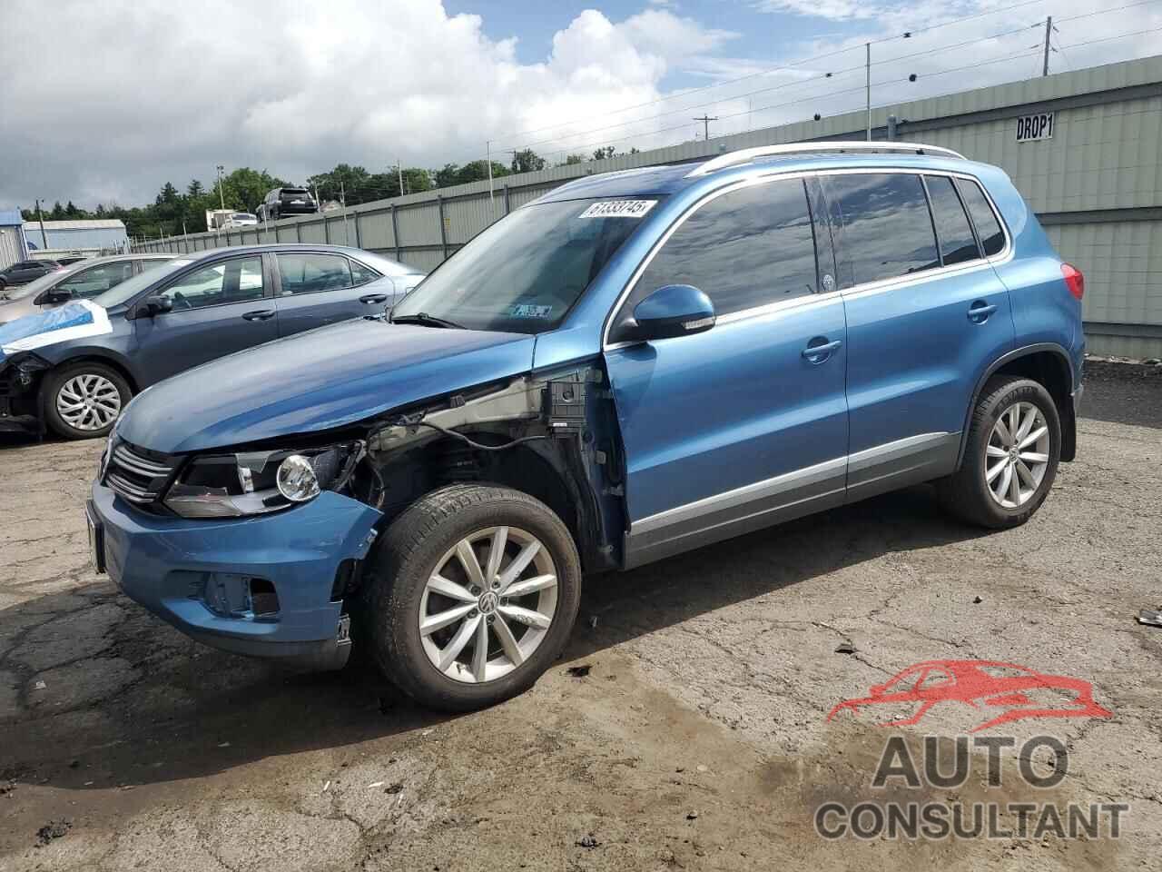 VOLKSWAGEN TIGUAN 2017 - WVGSV7AX6HW502434