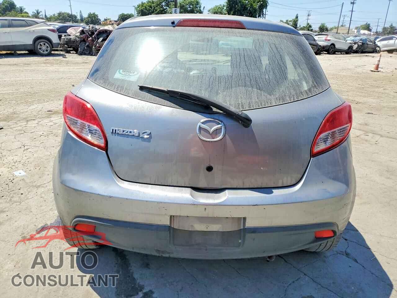 MAZDA 2 2013 - JM1DE1KY2D0166375