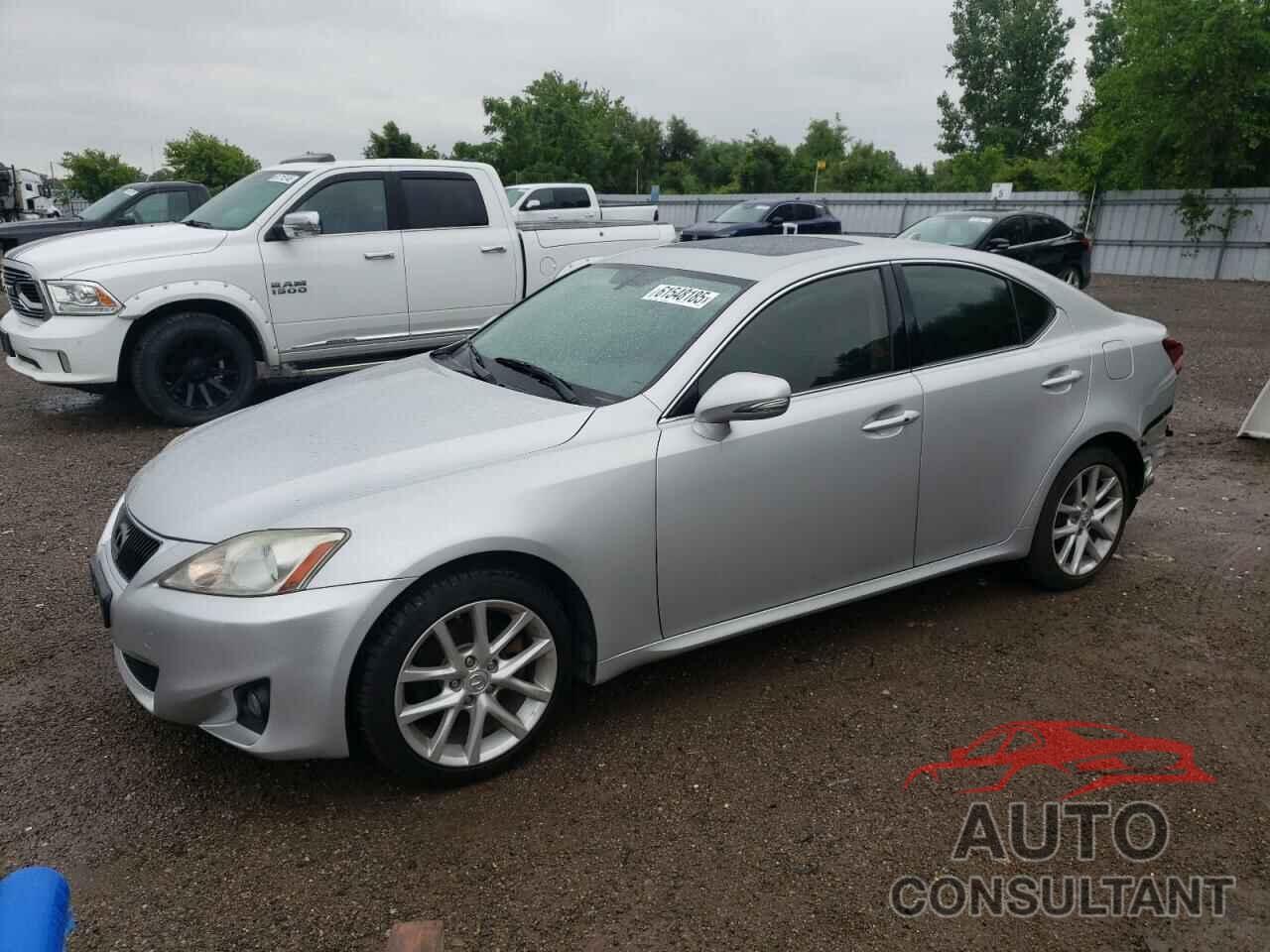 LEXUS IS 2011 - JTHCF5C29B5045464