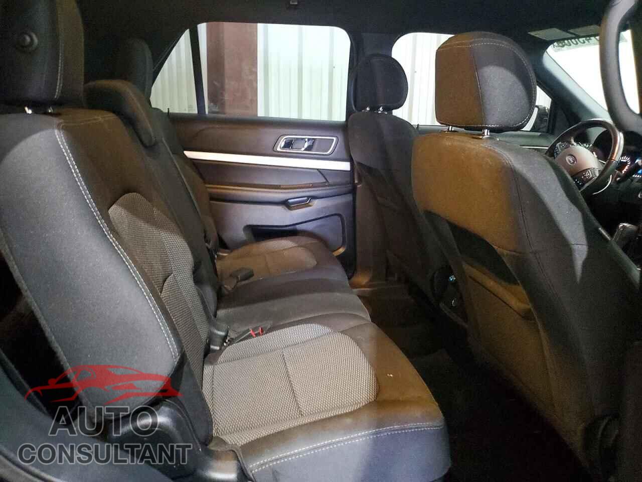 FORD EXPLORER 2017 - 1FM5K8D89HGD38221