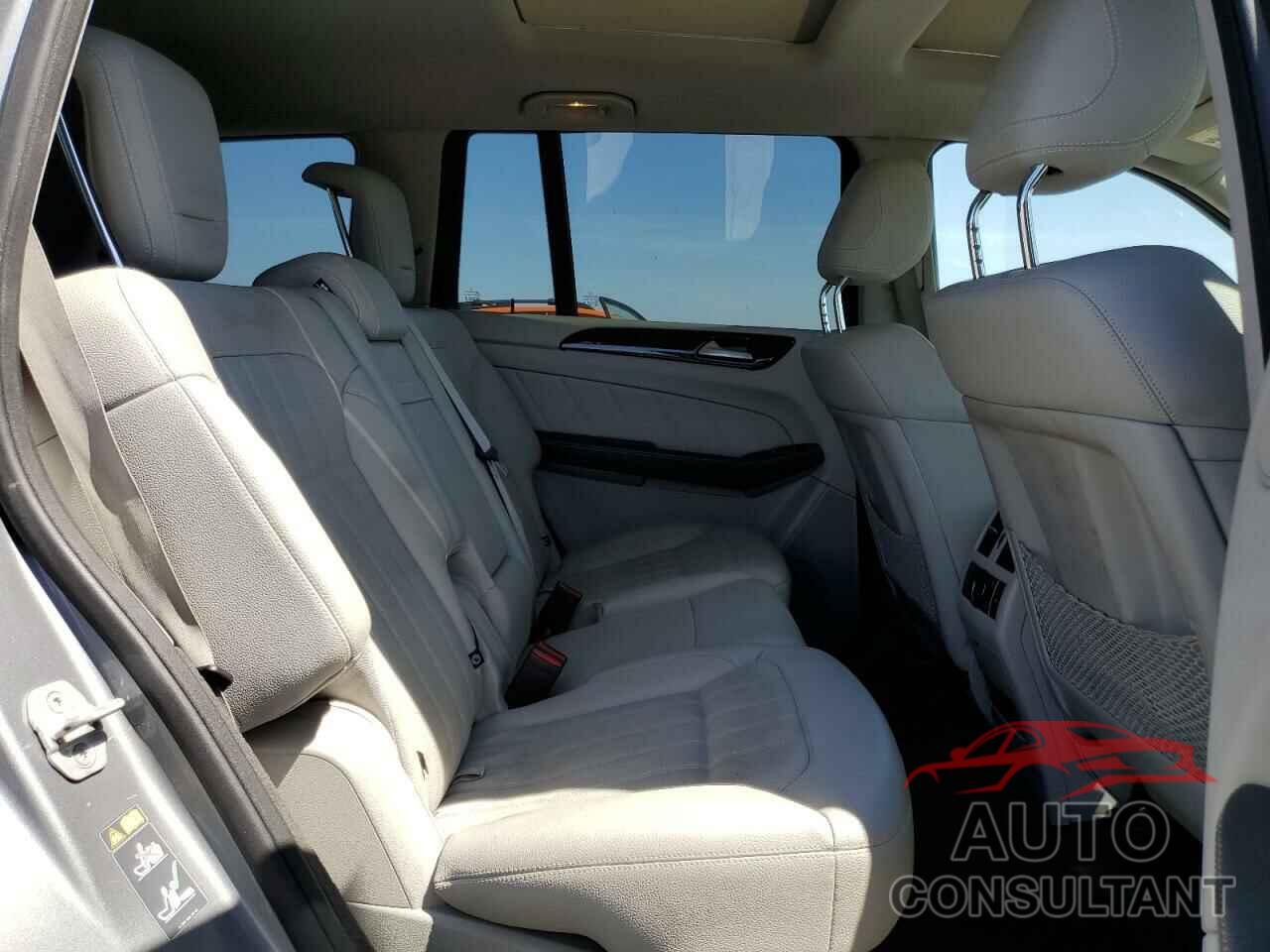 MERCEDES-BENZ GL-CLASS 2015 - 4JGDF6EE6FA496119