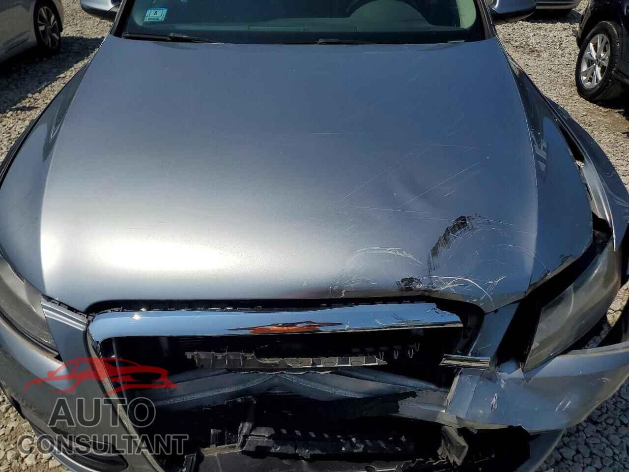 AUDI Q5 PREMIUM 2011 - WA1CFAFP8BA032353