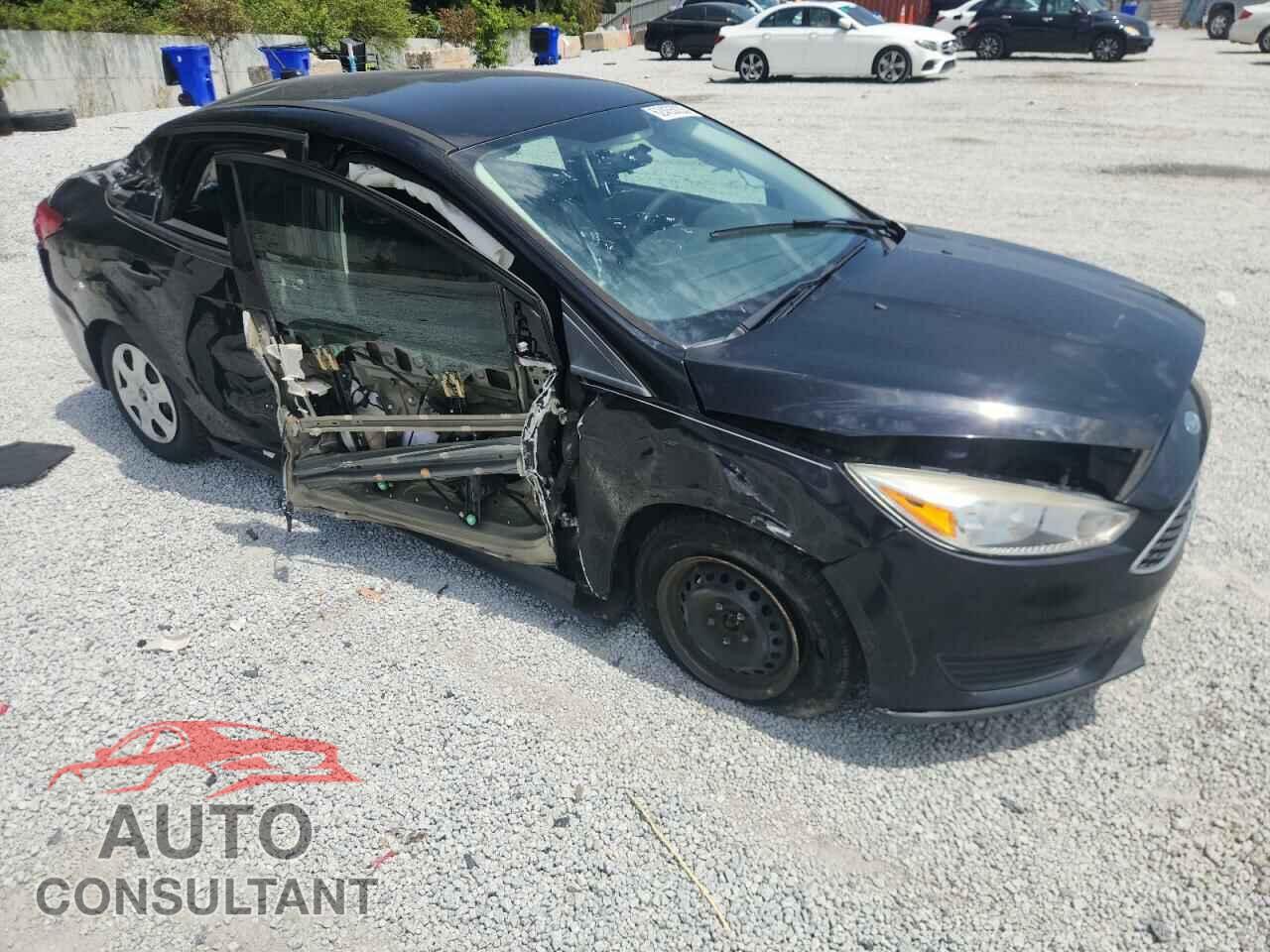 FORD FOCUS 2017 - 1FADP3E22HL331350