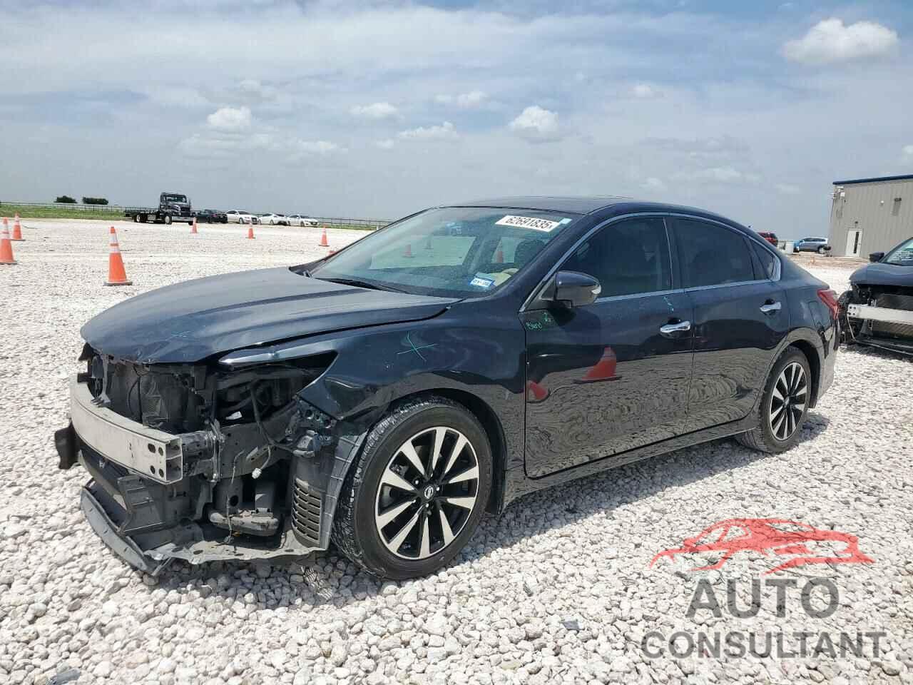 NISSAN ALTIMA 2018 - 1N4AL3AP8JC136150