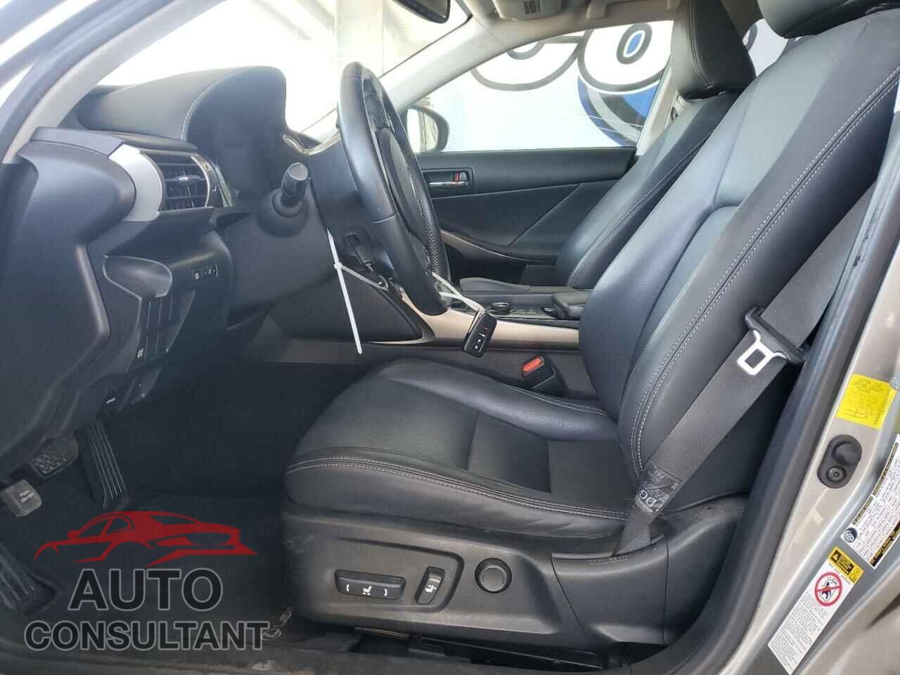 LEXUS IS 2014 - JTHBF1D25E5014722