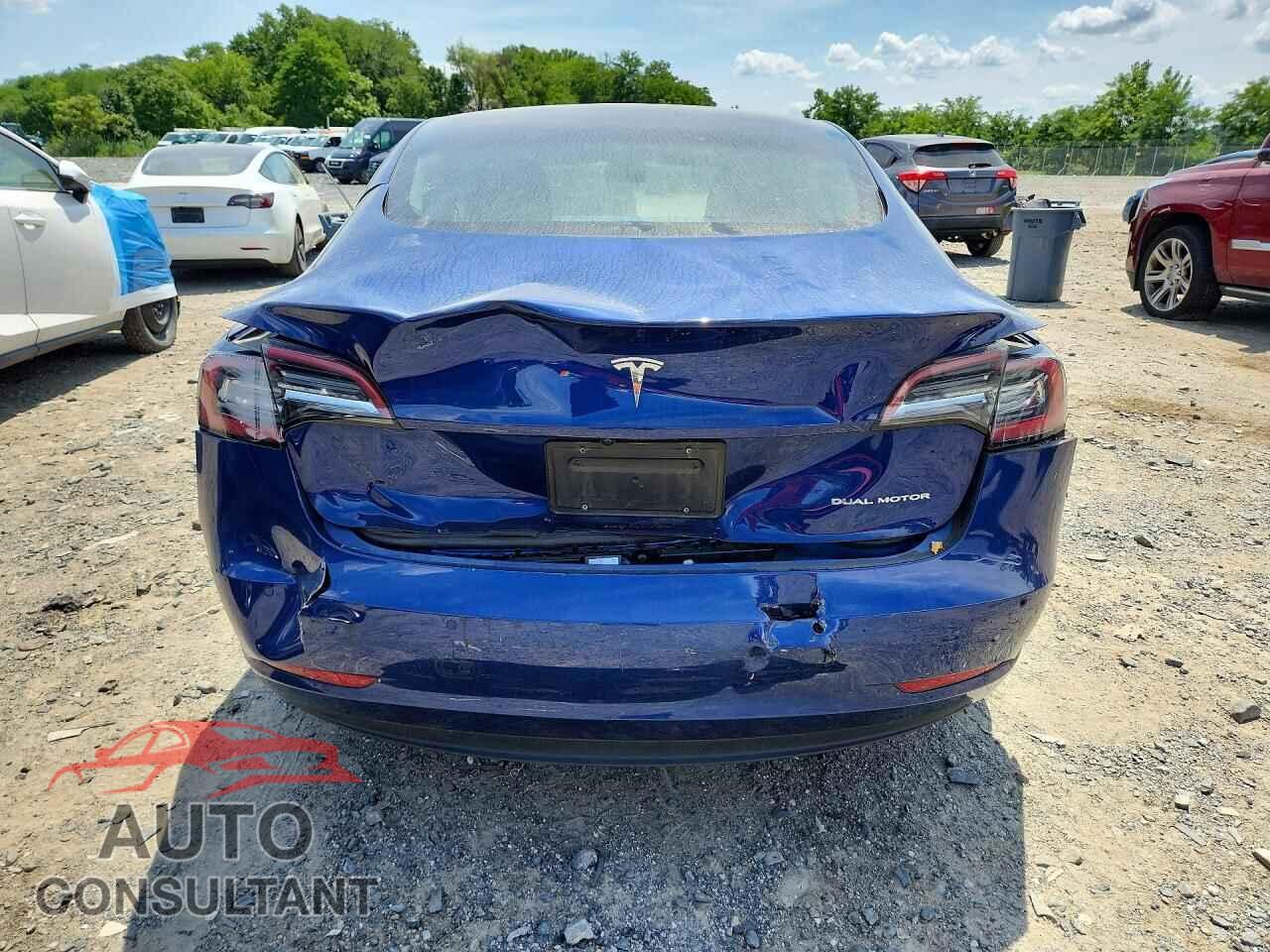 TESLA MODEL 3 2021 - 5YJ3E1EB2MF049593
