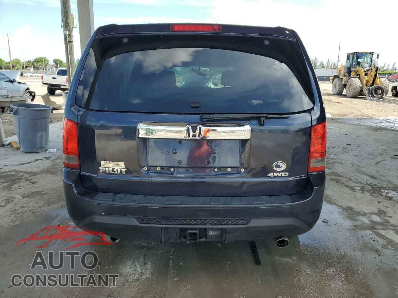HONDA PILOT 2012 - 5FNYF4H42CB011538